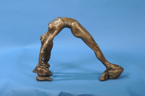 BACK POSE by mark dahl
